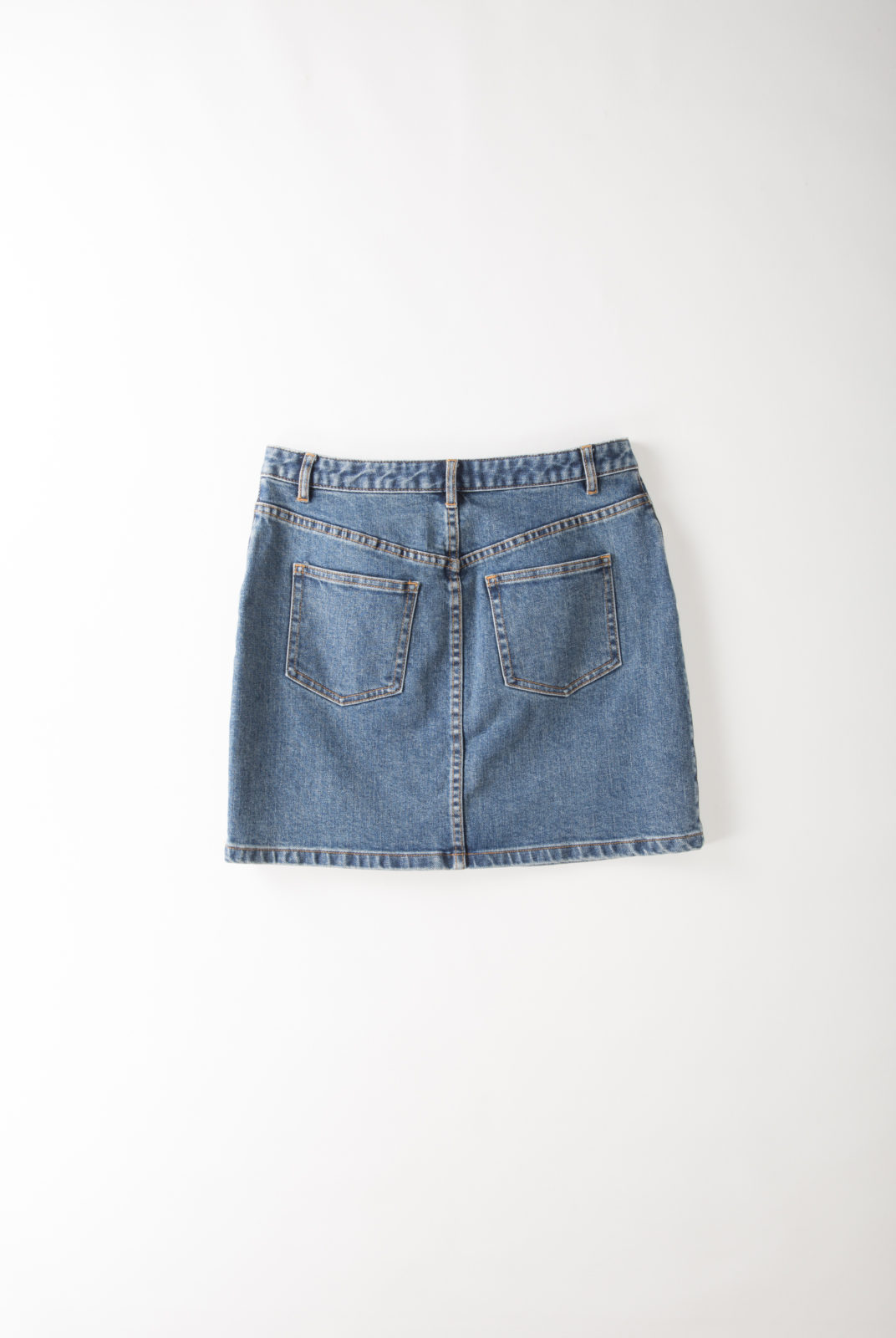 jupe, denim stretch japonais, coupe courte, évasée, taille haute, apc