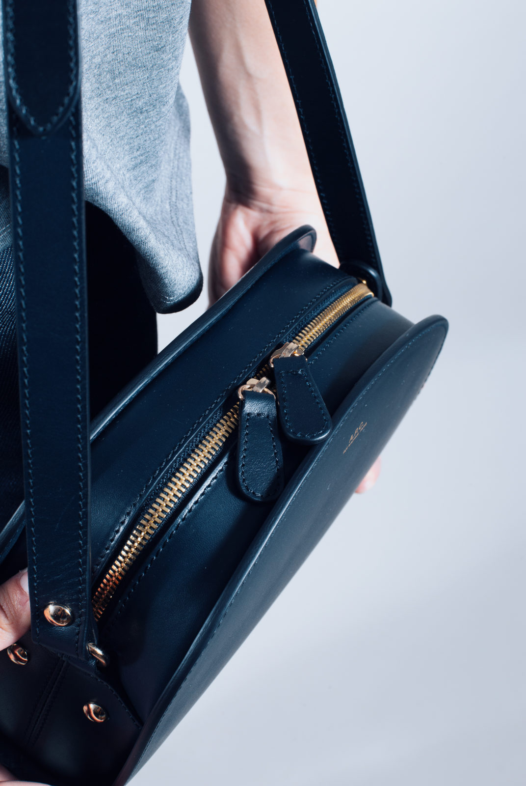 apc half moon bolsa brown